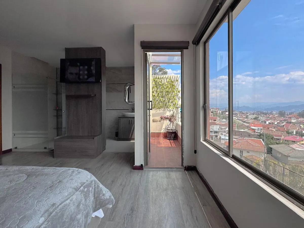Villa Gran Encuentro Space And Comfort Y 2 Garages Cuenca